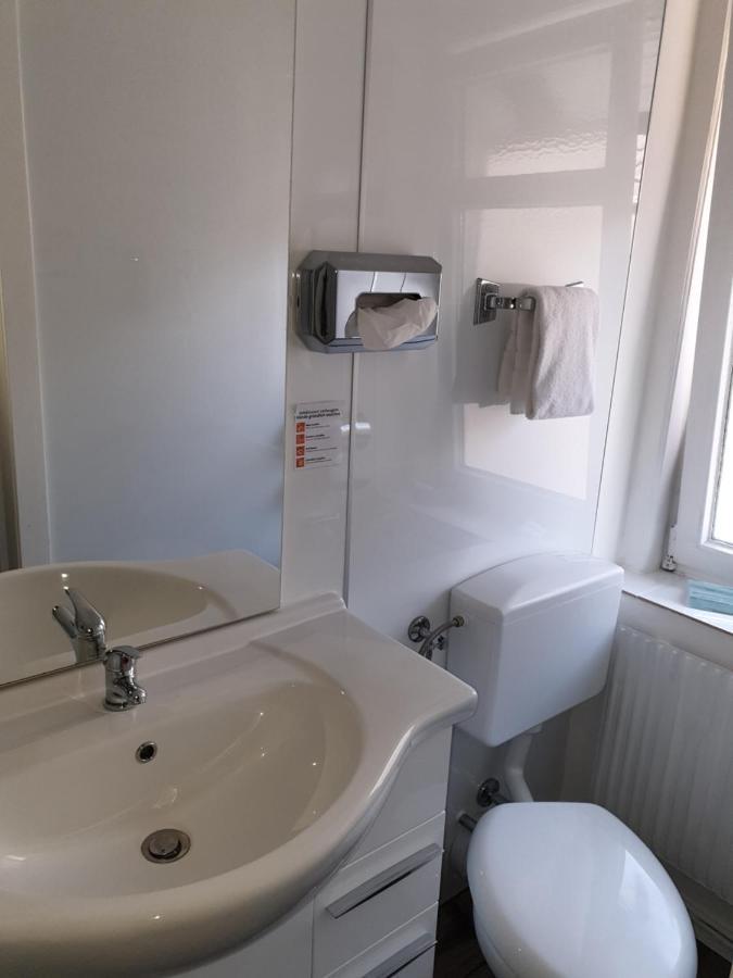 Villa Zur Schoenen Aussicht Bad Salzuflen Bagian luar foto