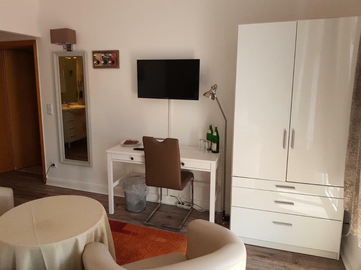 Villa Zur Schoenen Aussicht Bad Salzuflen Bagian luar foto